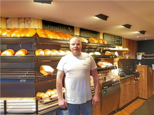 Nils Hundertmark übergibt seine Bäckerei in Vienenburg zum 1. März an Ingo Stübig. Foto: Fricke