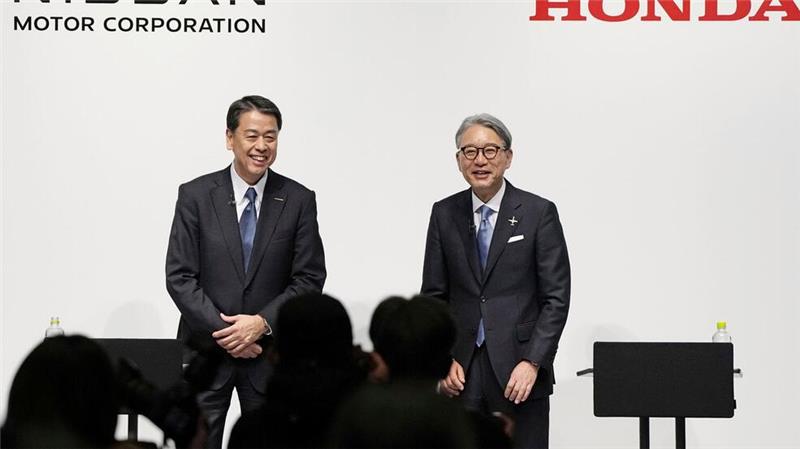 Bericht: Nissan und Honda erwägen Fusion Nissan und Honda erwägen einem Medienbericht zufolge eine Fusion. (Archivbild)