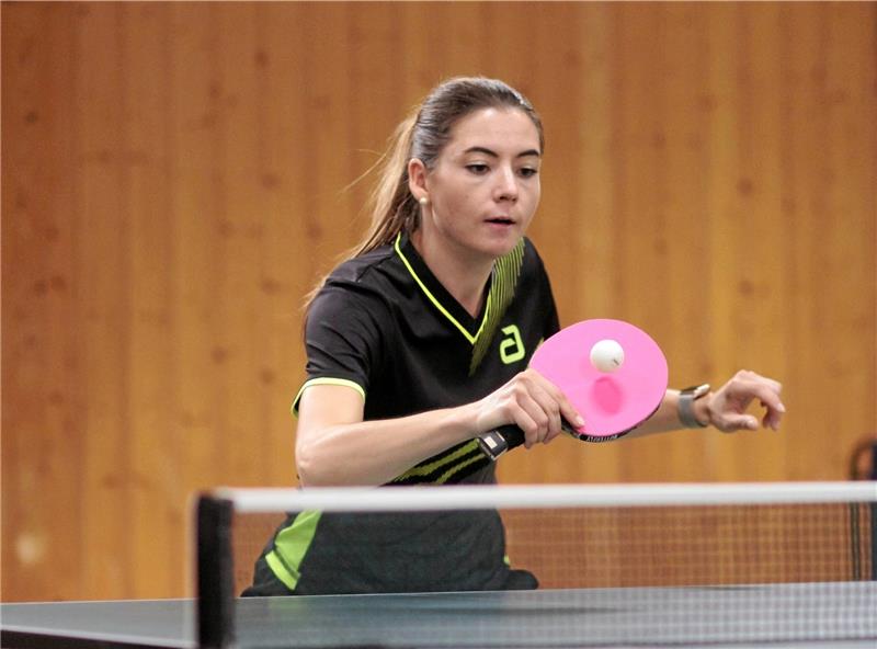 Tischtennis: MTV Bettingerode gibt sich nicht geschlagen „Noch einmal alles in die Waagschale werfen“: Maraike Gräbner und der MTV Bettingerode kämpfen gegen den Abstieg aus der Verbandsliga. Foto: Gietemann