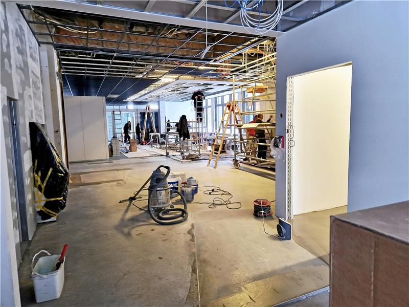 Noch herrscht in der Clausthaler Geschäftsstelle Baustelle. Mitte Februar soll die Millionen-Sanierung aber fertig sein. Foto: Knoke