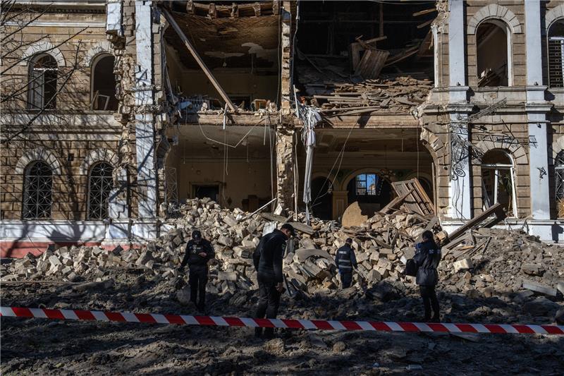 Noch im Sommer verlief die Frontlinie durch Mykolajiw. Die Stadt ist weitgehend zerstört. Carl Court/Getty Images