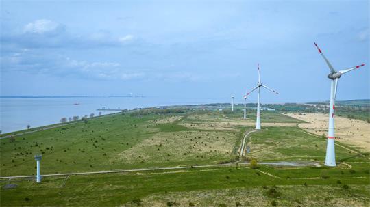 Noch ist der Rysumer Nacken bei Emden weitgehend unbebaut. (Archivbild)
