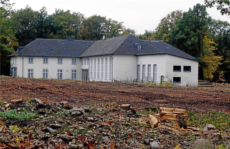 Noch steht das Offizierskasino aus dem Gelände. Anfang 2017 soll es abgerissen werden.