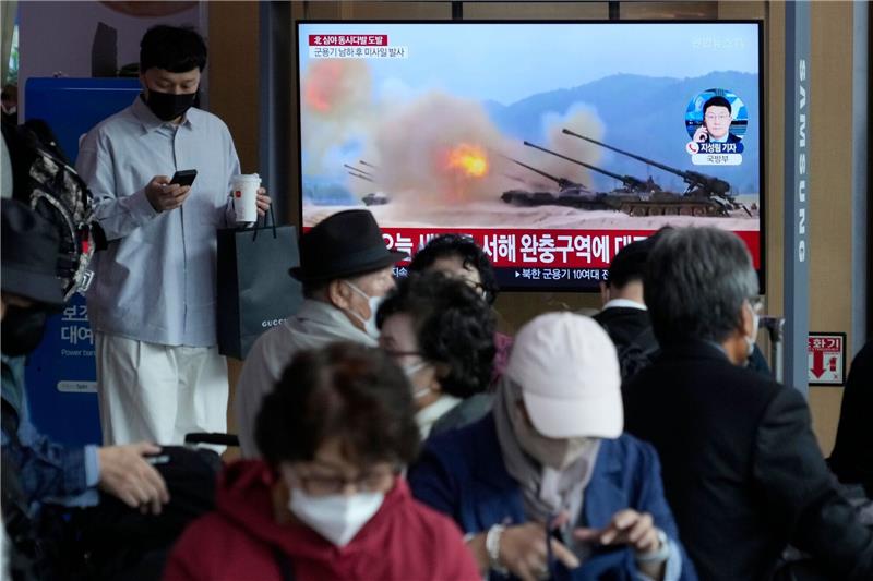 Südkorea: Nordkorea feuert erneut Artilleriegeschosse ab Nordkorea hat nach Angaben des südkoreanischen Militärs erneut eine Rakete abgefeuert.