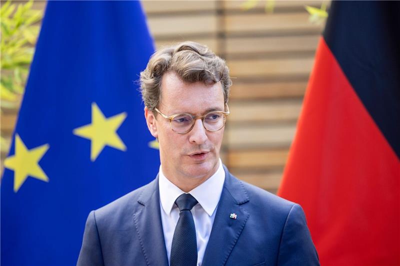 Nordrhein-Westfalens Ministerpräsident Hendrik Wüst (CDU) in Brüssel.