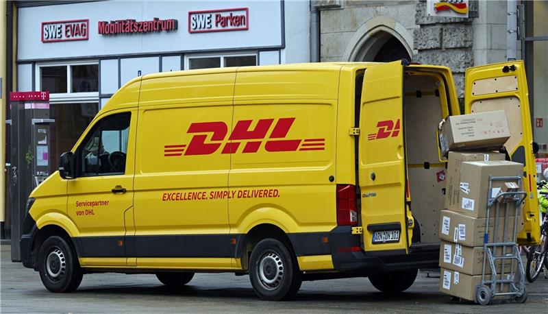 Nachfrage nach Paketen geht Ostern durch die Decke Normalerweise stellt der Paketdienstleister DHL eigenen Angaben zufolge nur etwa 6,3 Millionen Pakete pro Tag zu.