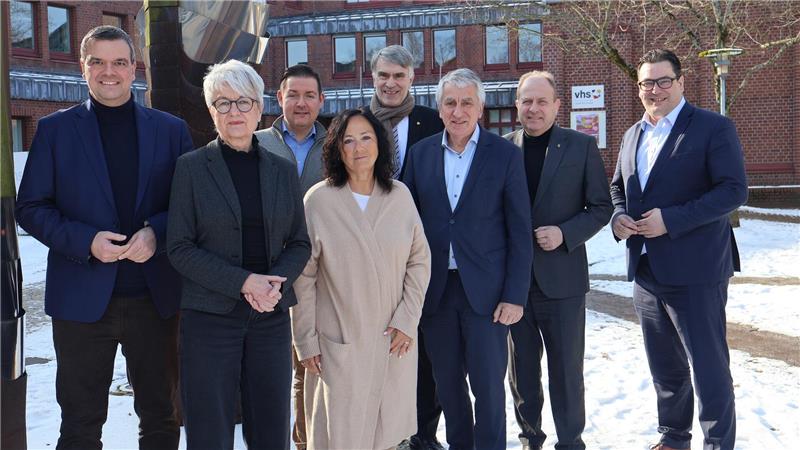 Northeims Landrätin tritt nach Ende ihrer Amtszeit nicht wieder an Northeims Landrätin Astrid Klinkert-Kittel (4. v. l.) bei einem Landräte-Treffen im Februar dieses Jahres in Goslar mit Landrat Dr. Alexander Saipa (l.) als Gastgeber.