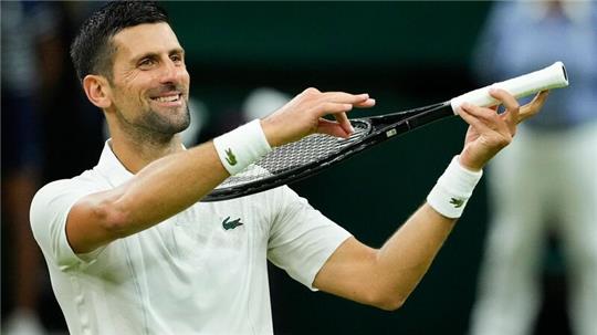 Novak Djokovic jubelt nach seinem Sieg über Holger Rune.