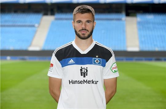 Nun entscheidet das DFB-Sportgericht über die Sperre von HSV-Verteidiger Mario Vuskovic. Foto: dpa-Bildfunk