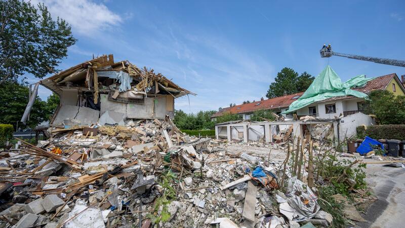 Nur Trümmer sind von dem Haus übrig 