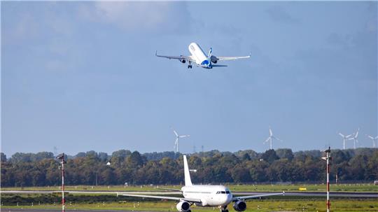 Nur ein Teil der Ausreisen von Menschen ohne gültigen Aufenthaltstitel wird mit staatlichen Mitteln gefördert. (Symbolbild)
