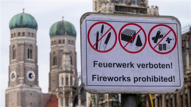 Nur knapp jeder zehnte Befragte sprach sich gegen jegliche Beschränkungen aus - wie etwa Verbotszonen in Altstädten. (Archivbild)