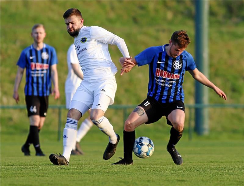 Spiel der TSG Bad Harzburg gegen den MTV Wolfenbüttel fällt aus Ob Kamil Chmiel (li.) über die Winterpause hinaus Spielertrainer der TSG Bad Harzburg bleibt, soll in den kommenden Wochen geklärt werden. Foto: GZ-Archiv