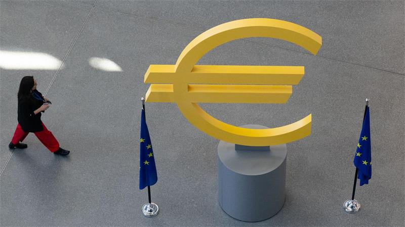 Oberstes Ziel der Euro-Währungshüter ist es, die Inflation im Zaum zu halten und für einen stabilen Euro zu sorgen. (Archivbild)