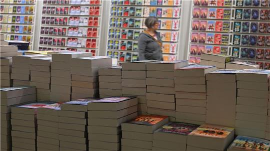 Oft seien Bücher eine Zeit lang besonders im Gespräch, was eine punktuelle kurzfristige Nachfrage erzeugt.