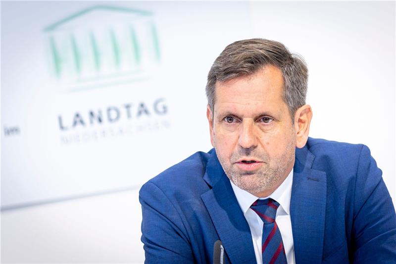 Olaf Lies (SPD) spricht.