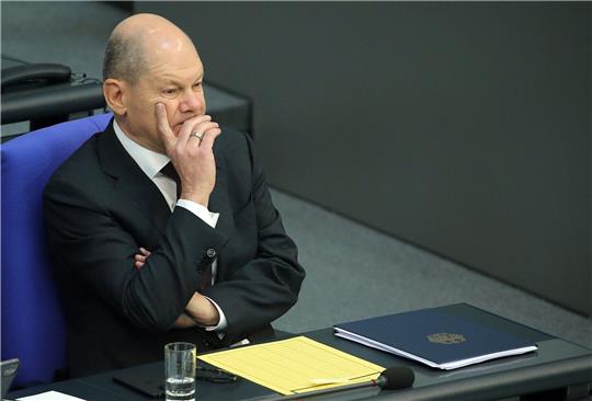 Olaf Scholz: Politiker, Wissenschaftler und Aktivisten kritisieren den Klima-Kurs des Kanzlers.