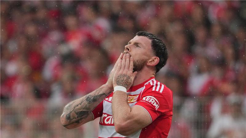 Bayern deklassiert HSV - Dortmund bestätigt Frühform Oliver Burke verlor mit Union Berlin gegen Hoffenheim