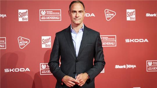 Oliver Mintzlaff äußert sich noch mal zum Klopp-Engagement und stellt einige Dinge klar.