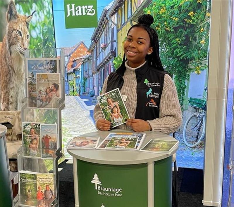 Wofür gibt Braunlage sein Marketing-Geld aus? Olivia Langa wirbt für Braunlage auf der Messe in Utrecht. Und gerade diese Messen, so die Erfahrung des Marketingbeirats, haben nach wie vor eine große Bedeutung, weswegen dafür im Marketingplan auch wieder 5000 Euro vorgesehen sind. Foto: GZ-Archiv
