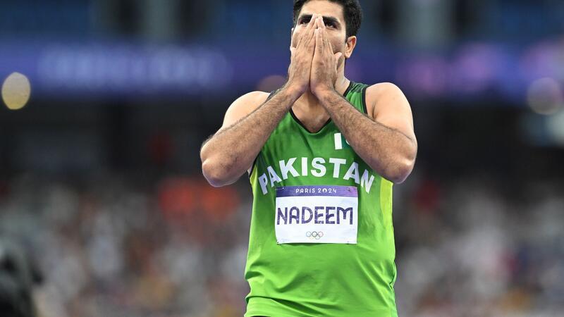 Keine Speerwurf-Medaille für Weber - Nadeem siegt Olympiasieger: Arshad Nadeem aus Pakistan