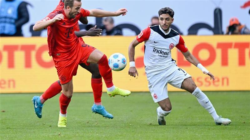 Omar Marmoush sicherte Eintracht Frankfurt mit zwei Toren einen Punkt gegen Bayern München.
