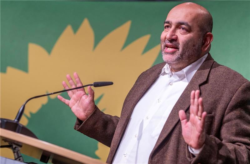 Omid Nouripour (Grüne) spricht.