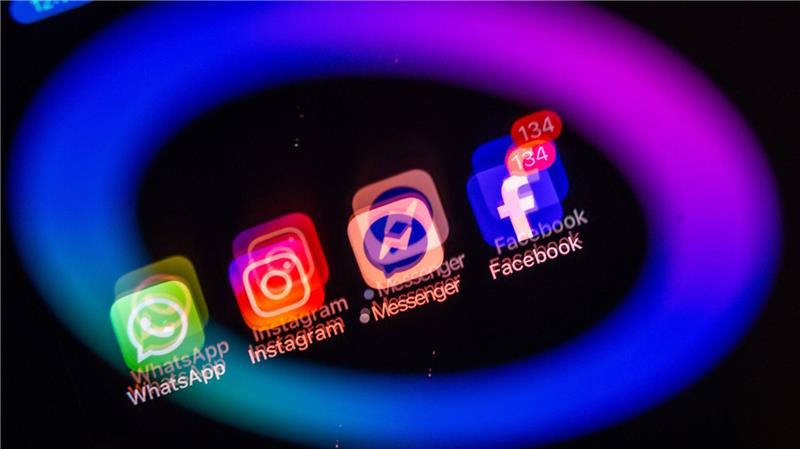 Grüne dringen auf Digitalabgabe für Tech-Riesen Onlineplattformen sollen nach Ansicht der Grünen im Bundestag besteuert werden (Archivbild).