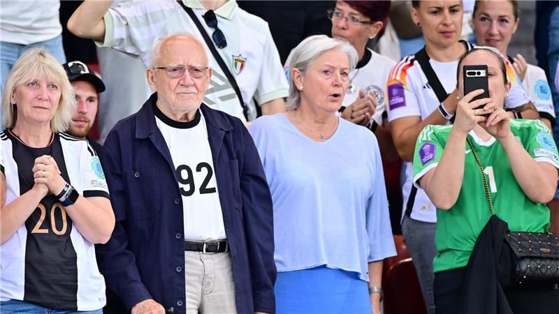 Opa Herbert ist dabei