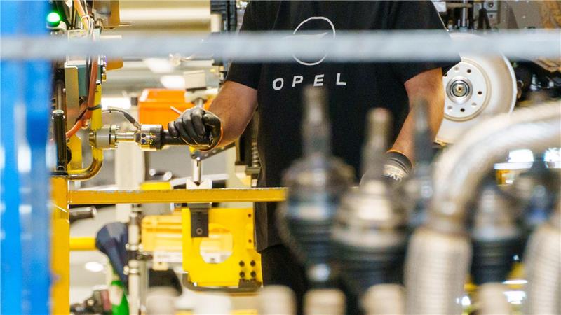 Opel holt China-Technik nach Europa Opel baut am Stammsitz Rüsselsheim den Astra.