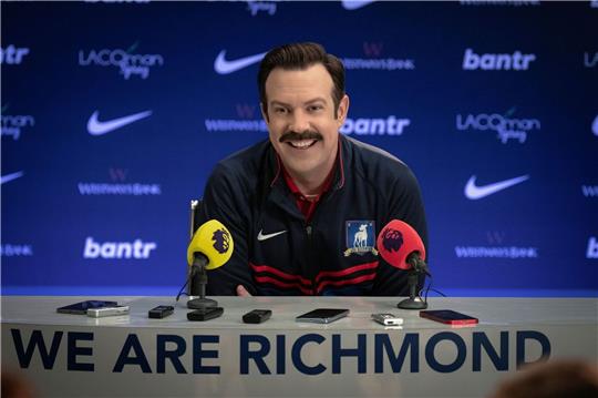 Optimistisch und beherzt Dinge anpacken: Jason Sudeikis ist Ted Lasso.