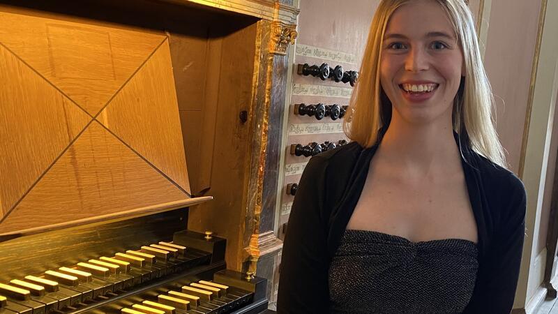 Organistin des 2. Grauhofer Orgelsommerkonzerts ist Julia Raasch.