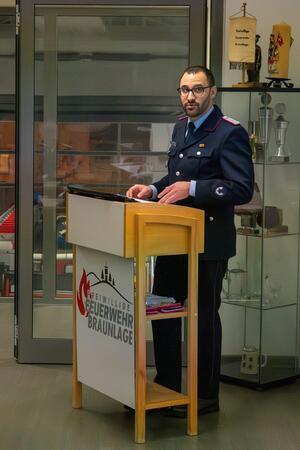 „Es war ein ereignisreiches Jahr“ für die Feuerwehr Braunlage Ortsbrandmeister Jan Müller führt durch den Abend.