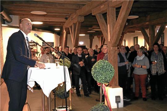 Ortsvorsteher Martin Mahnkopf begrüßt die Gäste zum Vienenburger Neujahrsempfang im Burgsaal. Fotos: Roß