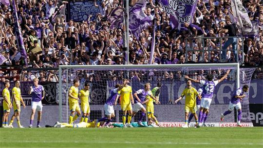 Osnabrücker Jubel gegen Braunschweig.