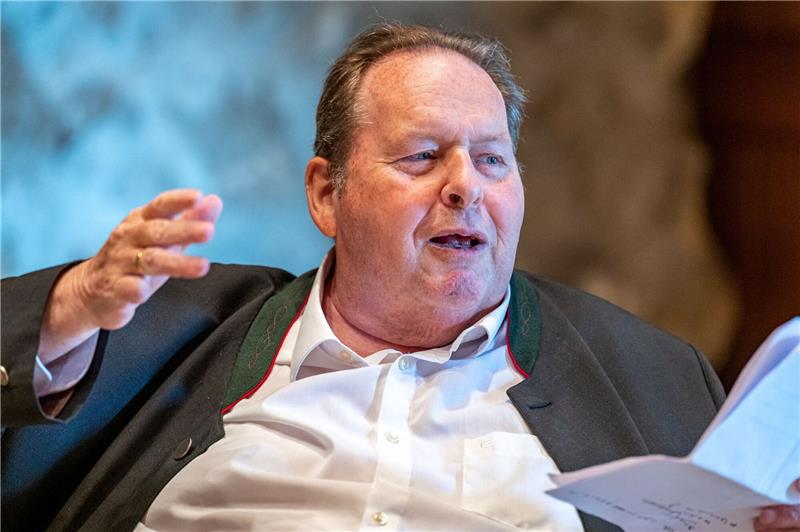 „Der Bulle von Tölz” und viel mehr: Ottfried Fischer wird 70 Ottfried Fischer wird am 7. November 70 Jahre alt.