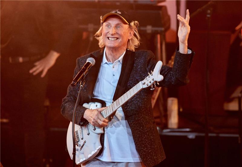 Otto Waalkes ist über „Friesenjung”-Hype verblüfft Otto Waalkes, Komiker, steht während der «Get Back To Audimax!» - Show auf der Bühne im Audimax der Universität.