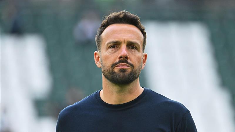 Aufstiegstraum lebt: Paderborner Weg vor Krönung? Paderborns Trainer Ralf Kettemann.