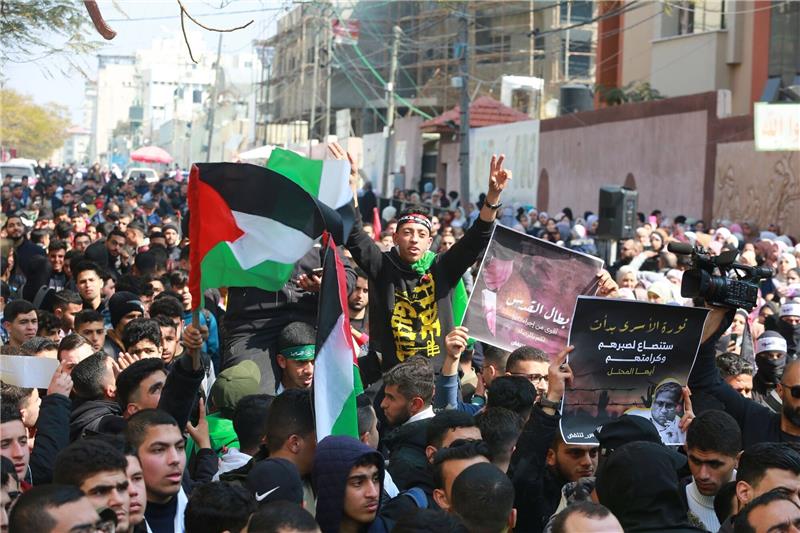 Palästinensische Studierende protestieren gegen das von Jordanien ausgerichtete «sicherheitspolitische» Treffen.