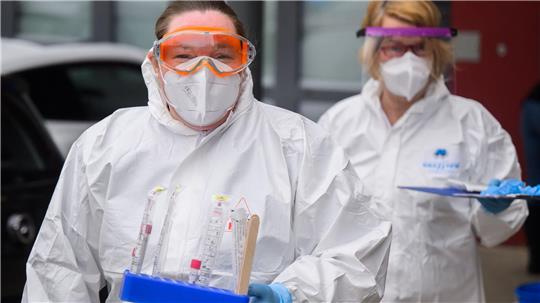 Pandemien lassen Gesellschaften gespaltener zurück als vorher (Archivbild)