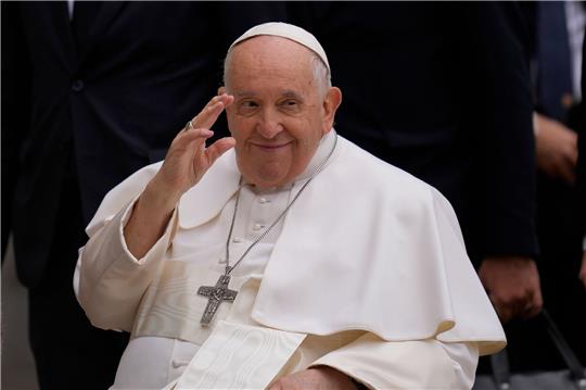 Papst Franziskus ist zu einem dreitägigen Besuch in Ungarn.