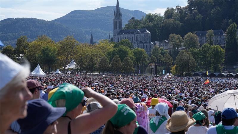 Papst Leo XIV. besucht Lourdes
