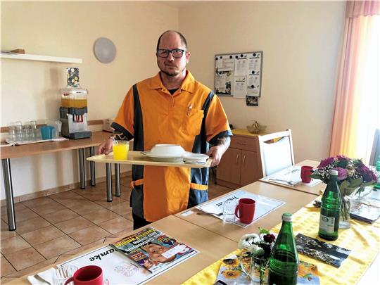 Pascal Leewen will sich zum Pfleger ausbilden lassen. Foto: Wendt