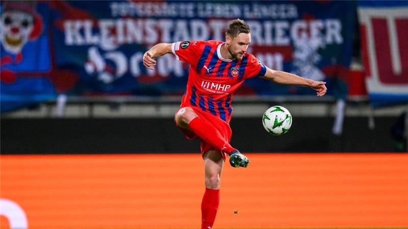 Heidenheimer erhalten Fair-Play-Medaille vom DFB Patrick Mainka und der 1. FC Heidenheim werden vom DFB mit der Fair-Play-Medaille ausgezeichnet.