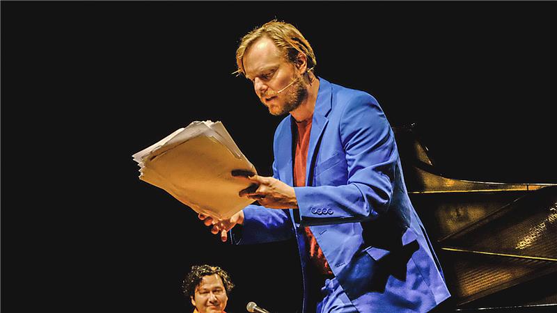 Patrick Nederkoorn wurde für sein erstes deutschsprachiges Kleinkunstprogramm schon mehrfach ausgezeichnet. Foto: Zietz