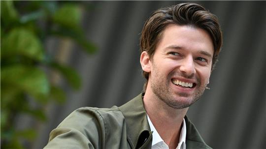 Patrick Schwarzenegger spielt in der dritten Staffel von „The White Lotus“ mit. (Archivbild)