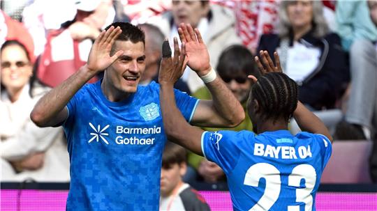 Patrik Schick jubelt über sein Tor zum 2:0. 