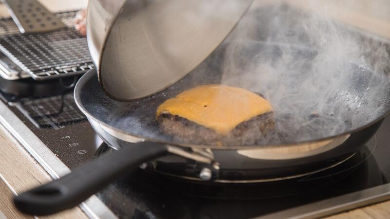 7 Fakten, die Sie zum Burger-Experten machen „Patty“ hat noch keinen eindeutigen grammatikalischen Artikel.