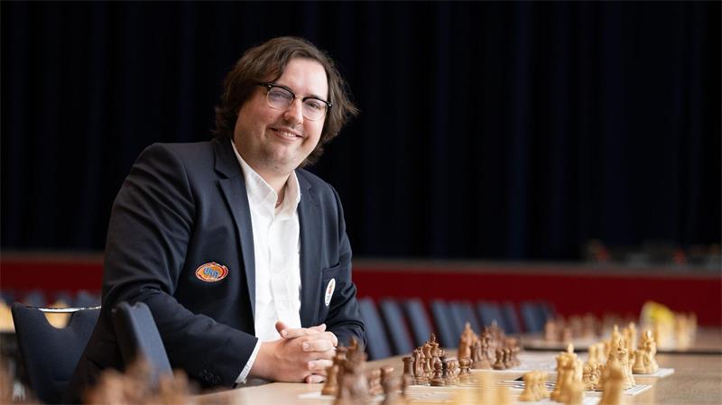 Schach in Deutschland erlebt starken Aufwind Paul Meyer-Dunker, Präsident des Deutschen Schachbundes, sieht die deutsche Schachszene im Aufwind.