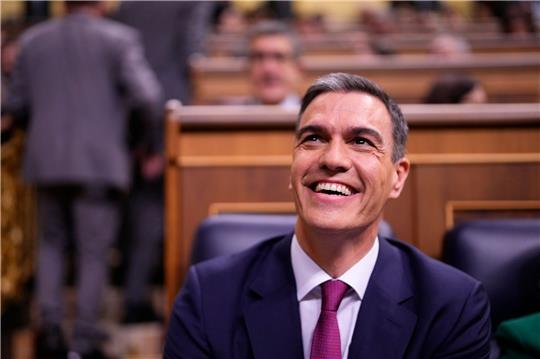 Pedro Sanchez, Ministerpräsident von Spanien, während der Amtseinführungsdebatte im spanischen Parlament.